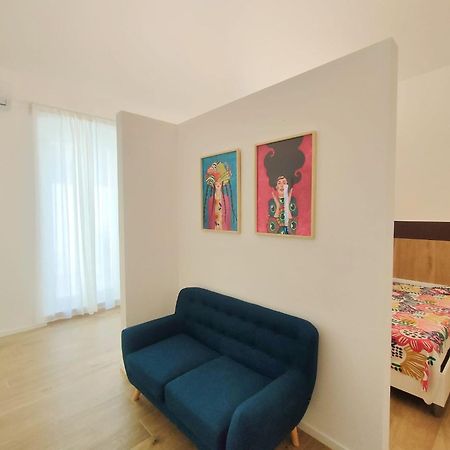 Andrea'S 12 Apartment Bari Luaran gambar