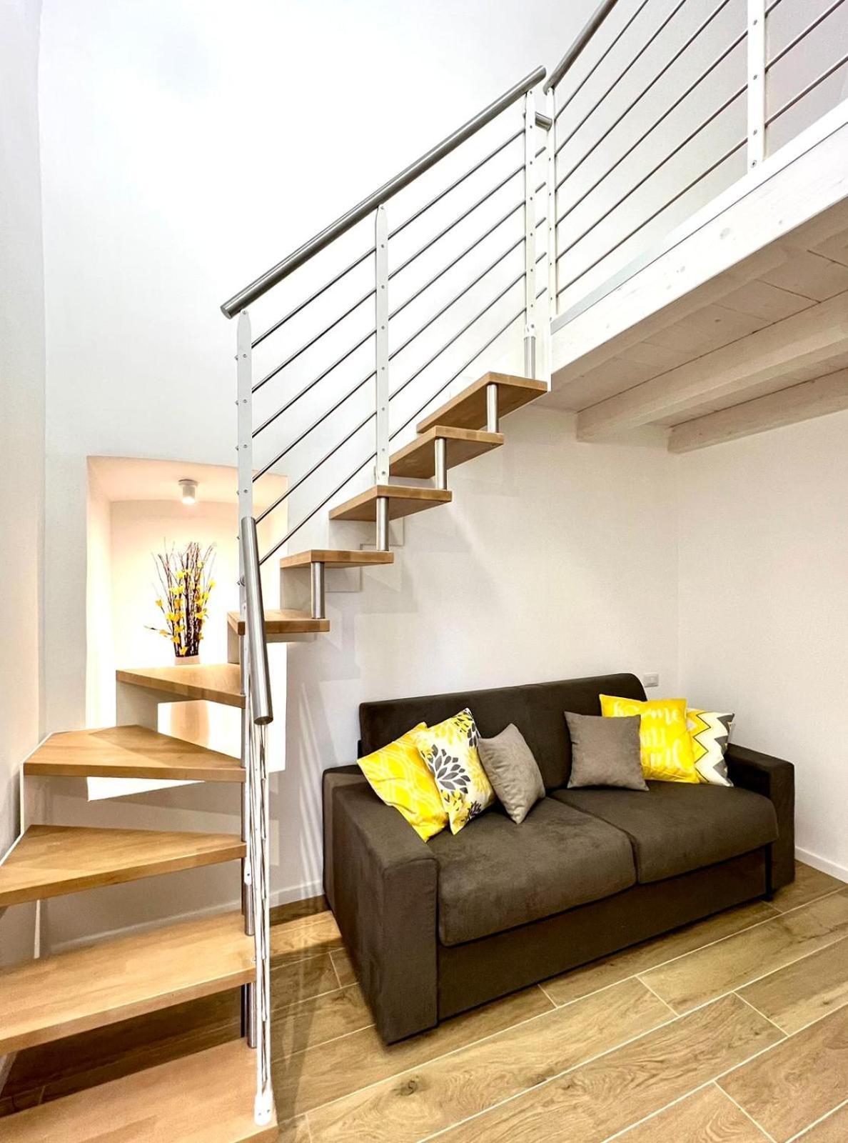Andrea'S 12 Apartment Bari Luaran gambar