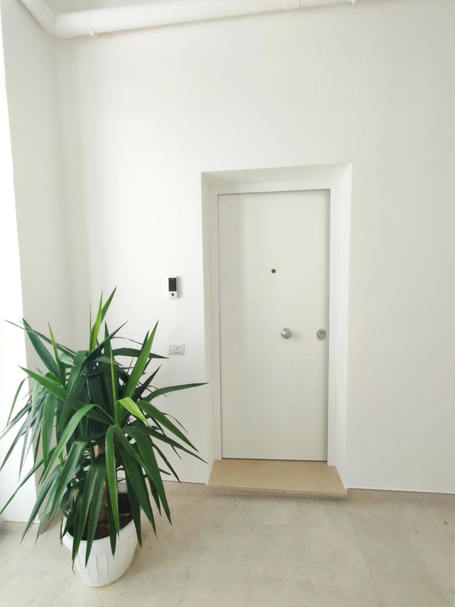 Andrea'S 12 Apartment Bari Luaran gambar